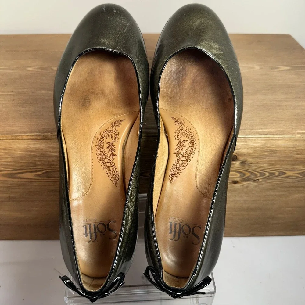 Sofft Leather Ballet Flats Whipstitch Bow Comfort Shoes Green 8.5M Lace Up Hel
